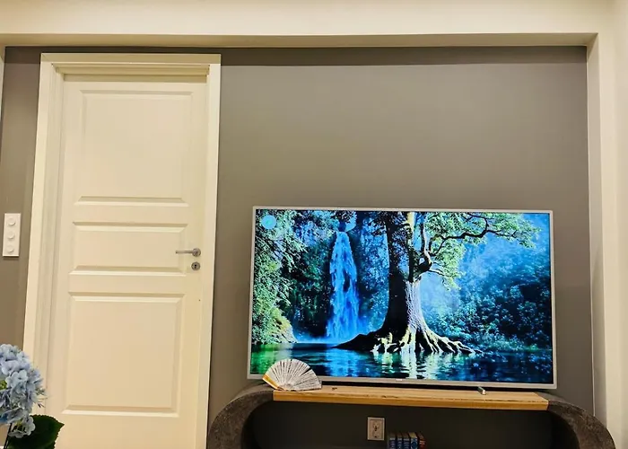 Discover Unique Places To For Every Traveler Villa Askim